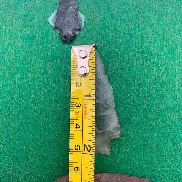 Lot of 11 Native American Arrowheads Framed Case Montana - Picture 14 of 15